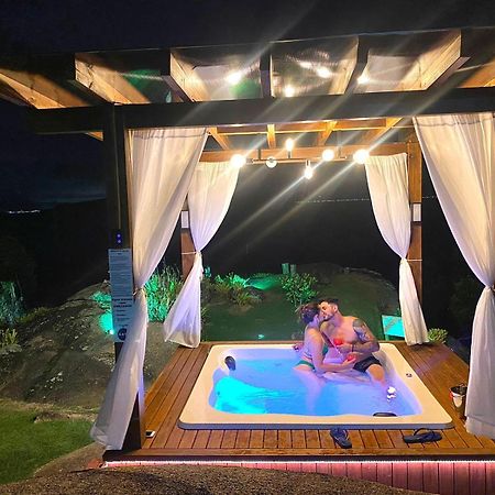 Casa Mirante Do Sol-Vista Exuberante Com Spa Governador Celso Ramos Bagian luar foto
