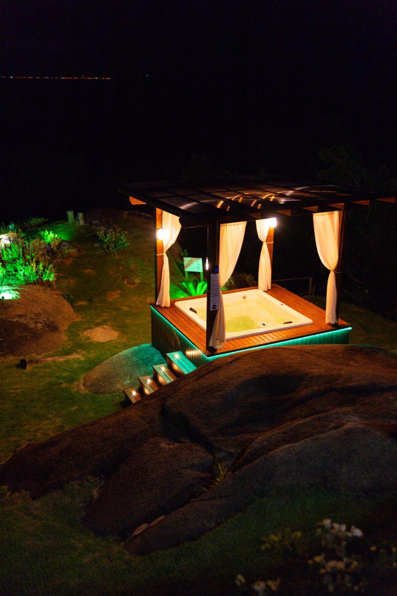 Casa Mirante Do Sol-Vista Exuberante Com Spa Governador Celso Ramos Bagian luar foto